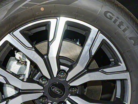 2025�� EcoBoost 170 ������