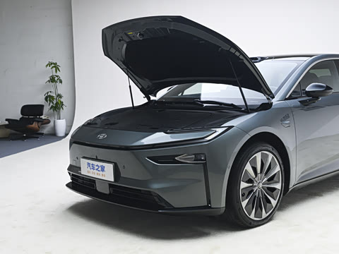 2026�� 710 Ultra�����״��