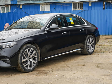 2026�� �Ŀ� E 300 L ʱ����