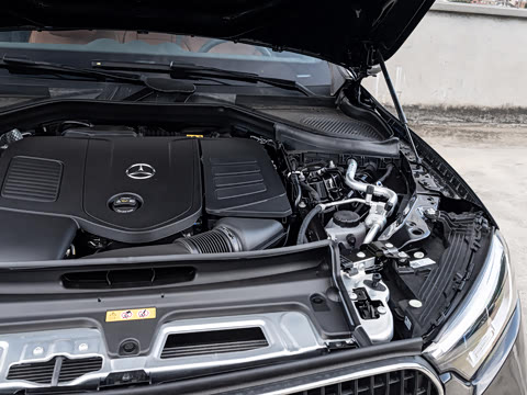 2026�� �Ŀ� GLC 260 L 4MATIC ������