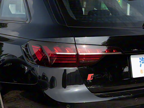 2026��  RS4 Avant �����