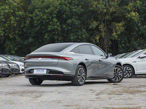 2025�� ������