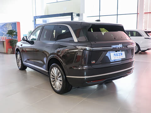 2026�� Ultra �����ɹ��� ����