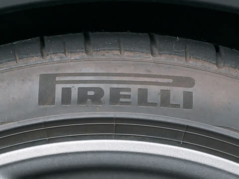 2025�� Cayenne Coup�� Turbo GT 4.0T