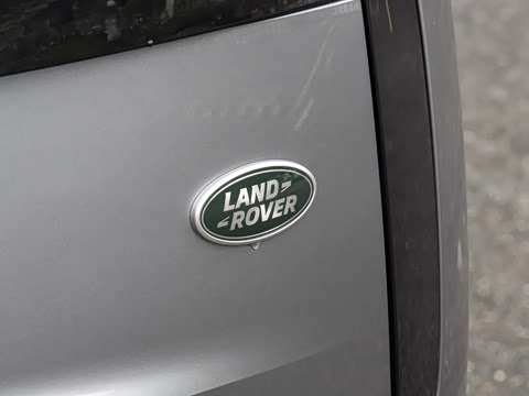 2026�� 3.0 L6 400PS HSE�����