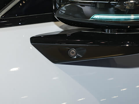 2025�� 820 �������� Ultra