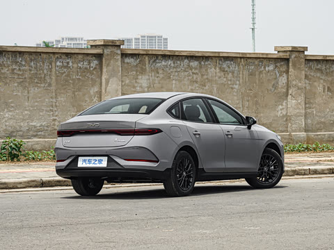 2025�� EV �Ǽݰ� 510KM��ȡ��