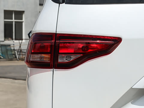 2026�� 2.0L �Զ��������� 7��