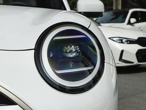 2026�� 463km COOPER SE ������
