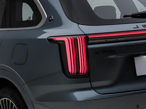 2026�� 2.0TD �Զ���Ӣ 7��