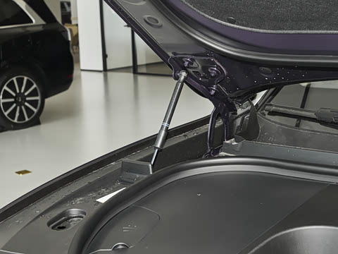 2025�� ���� Ultra�� 100kWh 4���� (192�߼����״