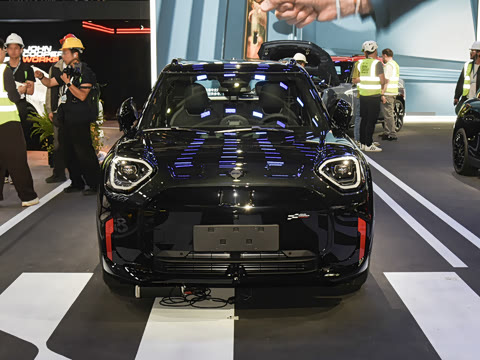 2025�� �Ŀ� JOHN COOPER WORKS
