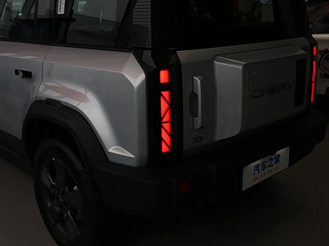 2025�� 401���а�