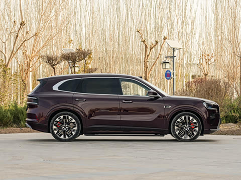 2026�� Ultra+�� 70kWh