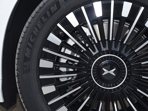 2026�� ���� 650 Ultra