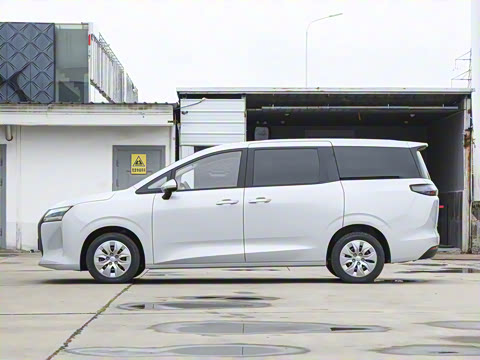 2025�� 1.5T 6MT ������