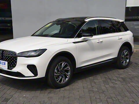 2025�� 2.0T ����������