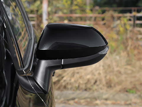 2026�� 1.8L ˫�� ��Ӣ��