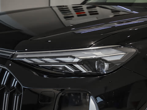 2026�� 40 TFSI quattro ����� ������װ 7��