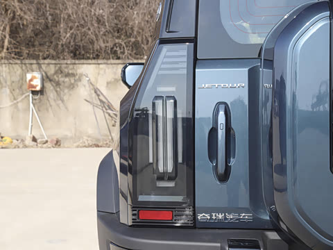 2026�� 2.0TD XWD ����