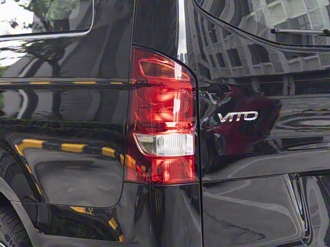 2025�� 2.0T ��Ӣ�� 7��