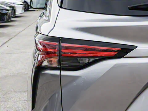 2026�� 2.5L ˫������������