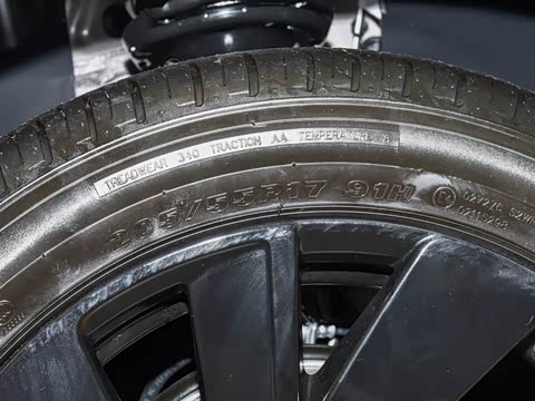 2026�� ���� 300TSI ������