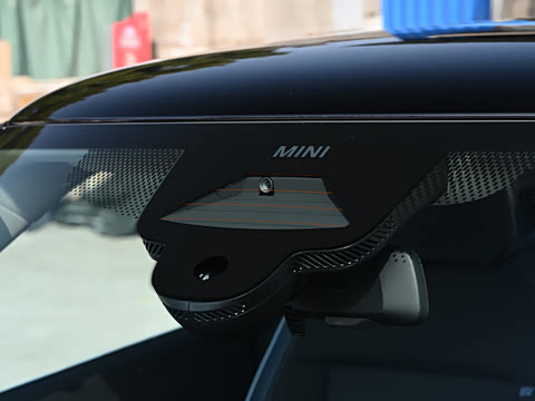 2026�� 466km COOPER E ������