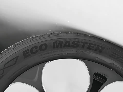 2026�� Pro 403km �콢��