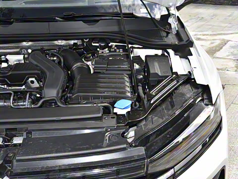 2026�� L 300TSI DSG ������