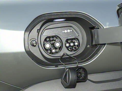 2025�� 501KM ����Ultra��