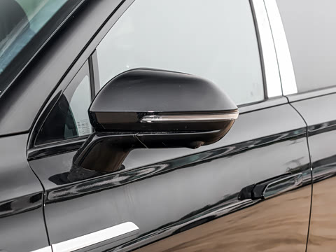 2026�� 2.0T ˫�������������