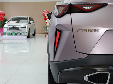 2026�� Ӱ�� 270T ������