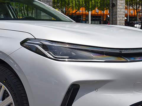 2026�� EV 550km ������