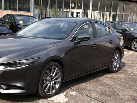 2025�� 2.0L �Զ������