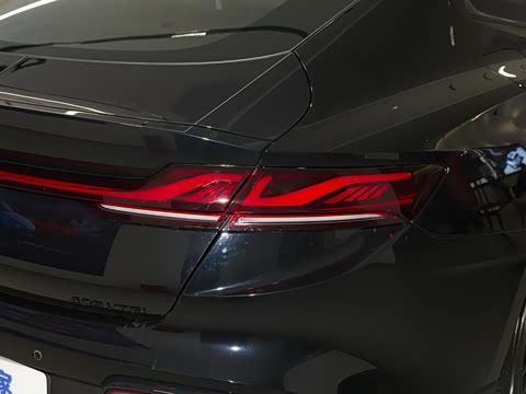 2026�� 2.0T Trophy+ �����˶���