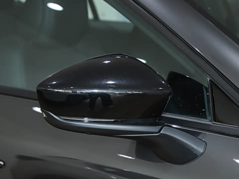 2026�� 2.5L ���а�