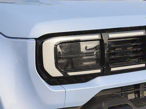 2025�� Ԫ�����а�