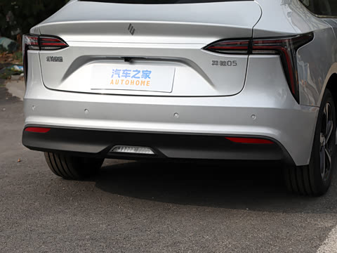 2026�� 705km MAX����������