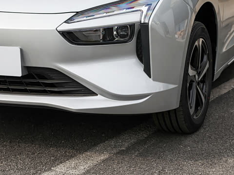 2026�� 705km MAX����������