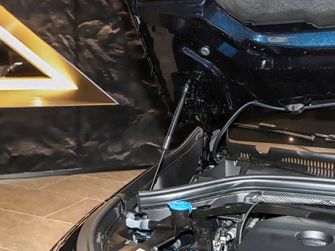 2025�� sDrive25Li X�����װ