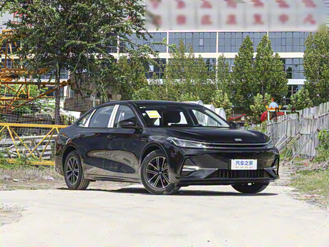 2025�� EM-i 70km ������