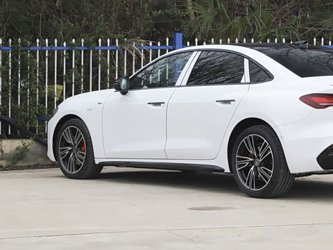 2026�� 2.0T ȼ���ǳ۰�