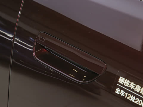 2025�� ���� Ultra�� 53.4kWh 6���� (896�߼����״