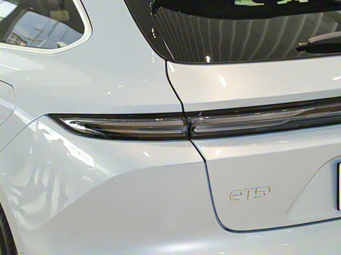 2025�� 100kWh Touring