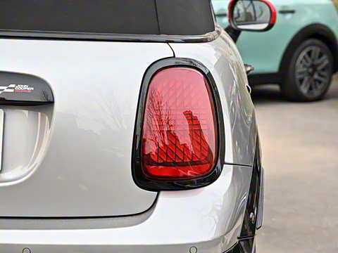 2025�� JOHN COOPER WORKS CABRIO