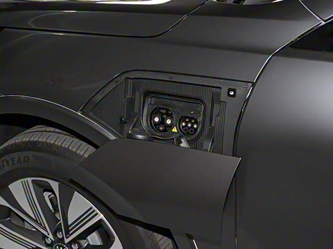 2025�� 620KM������