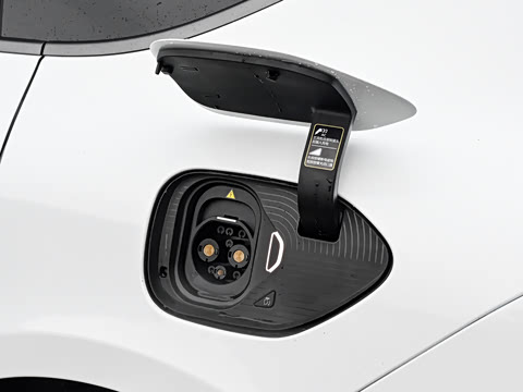 2026�� ��Ȼ�澳�� 100kWh 