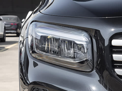 2026�� GLB 200 ������