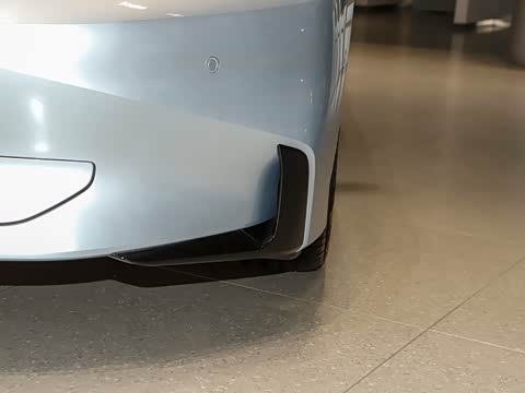 2025�� �Ŀ� 710 Max��